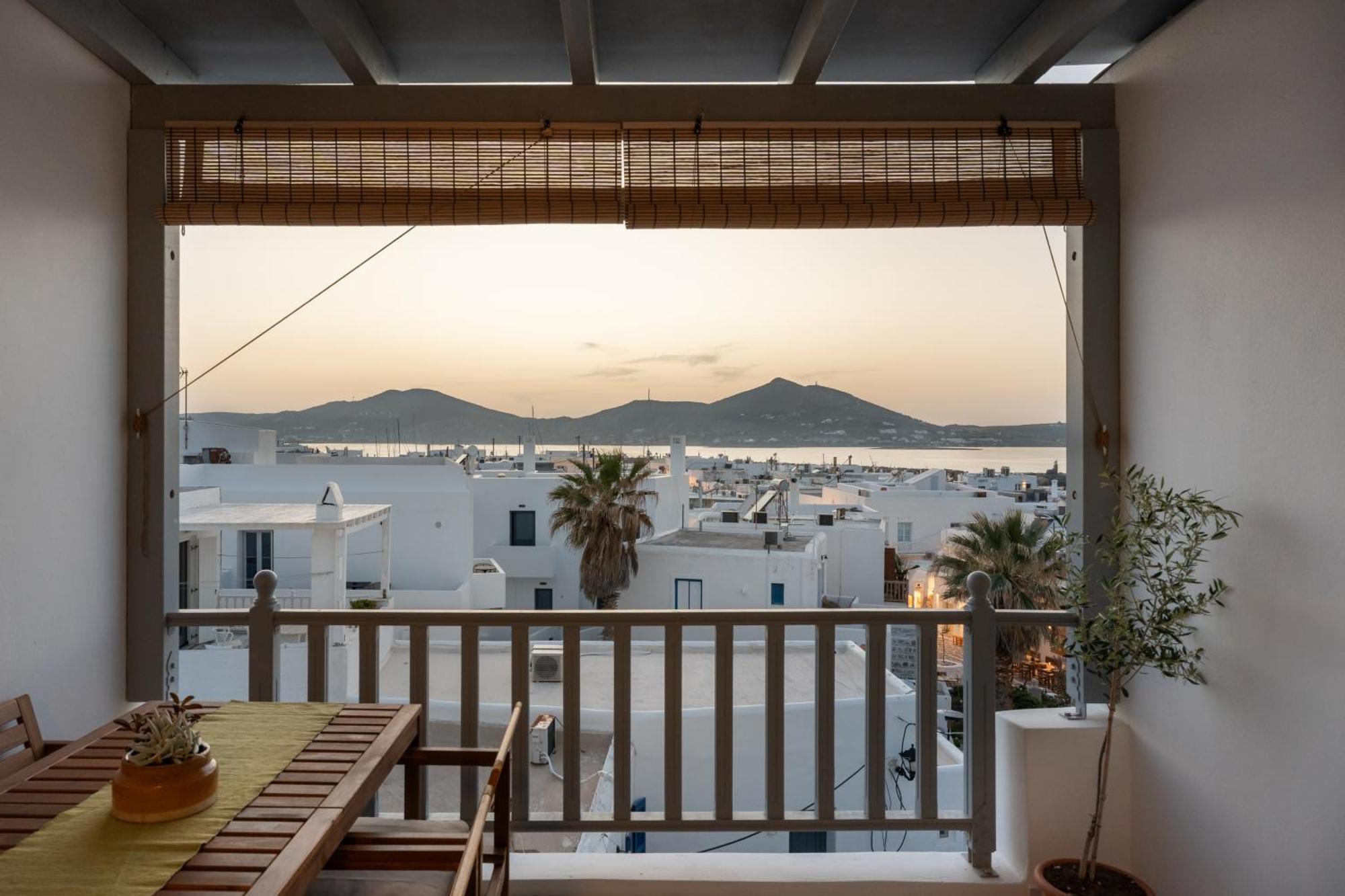 Caper-2 Bedroom Traditional Home With Amazing View Naoussa Exterior foto